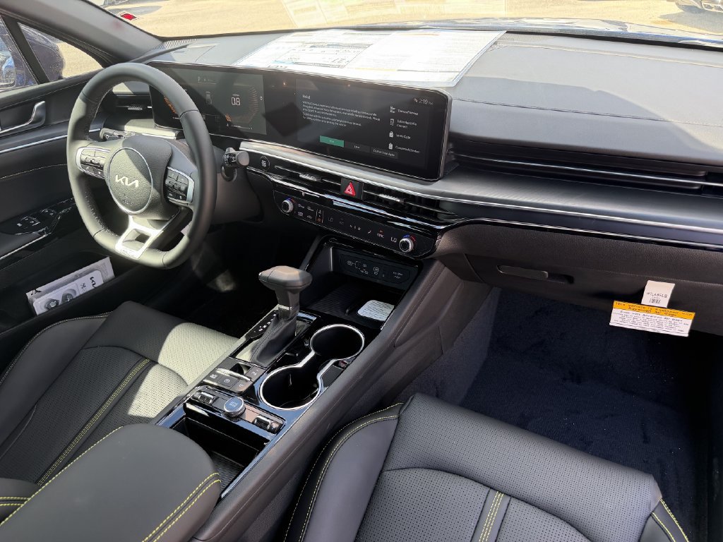 New 2027 Kia K5 GT FWD image 12
