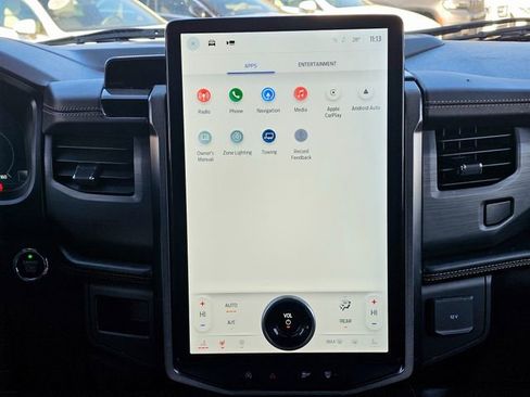 Used 2023 Ford Expedition Platinum image 41