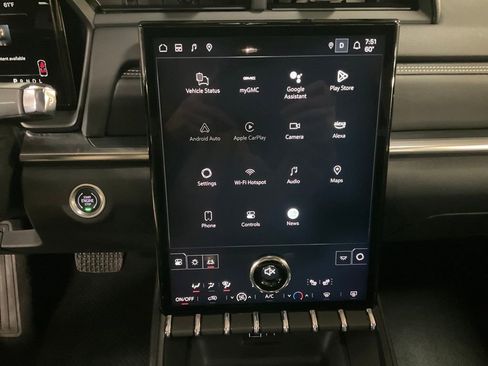 Used 2025 GMC Terrain Elevation image 19