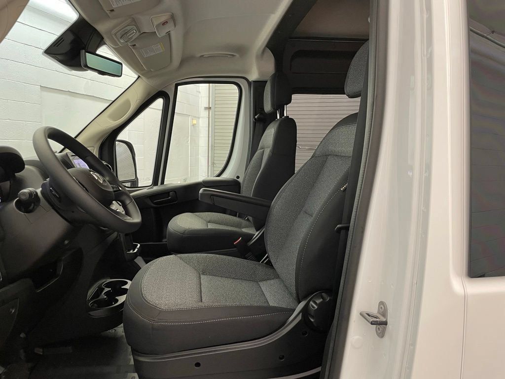 New 2026 RAM ProMaster 1500 w/ Crew Van Package FWD image 15