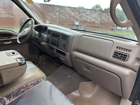 Used 2000 Ford F250 4x4 Crew Cab Super Duty image 25