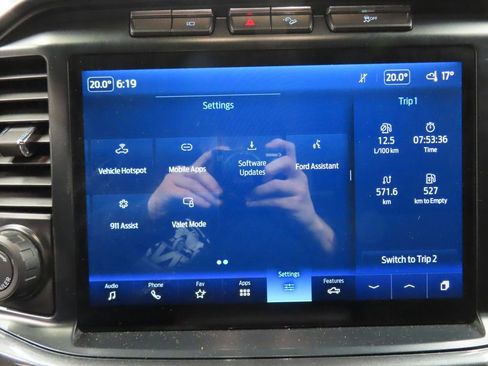 Used 2022 Ford F150 XLT w/ Equipment Group 302A High image 16