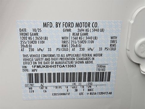 New 2026 Ford Explorer Platinum image 32