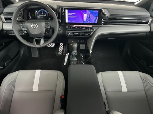 New 2026 Toyota Camry SE FWD image 12