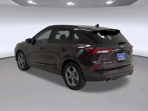 Certified 2023 Ford Escape ST-Line w/ Tech Pack #1 FWD image 3