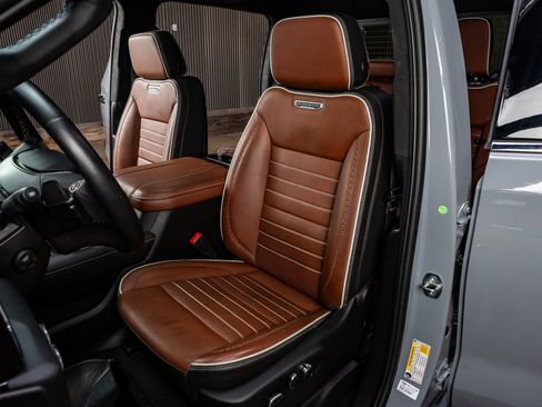 Used 2024 GMC Sierra 1500 Denali Ultimate image 30