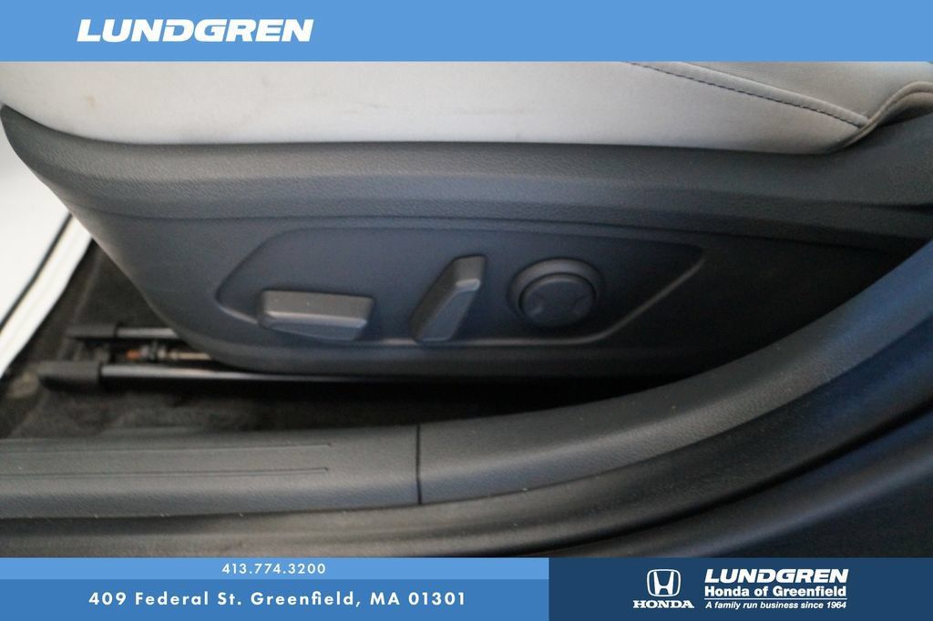 Used 2025 Hyundai Sonata SEL FWD image 14