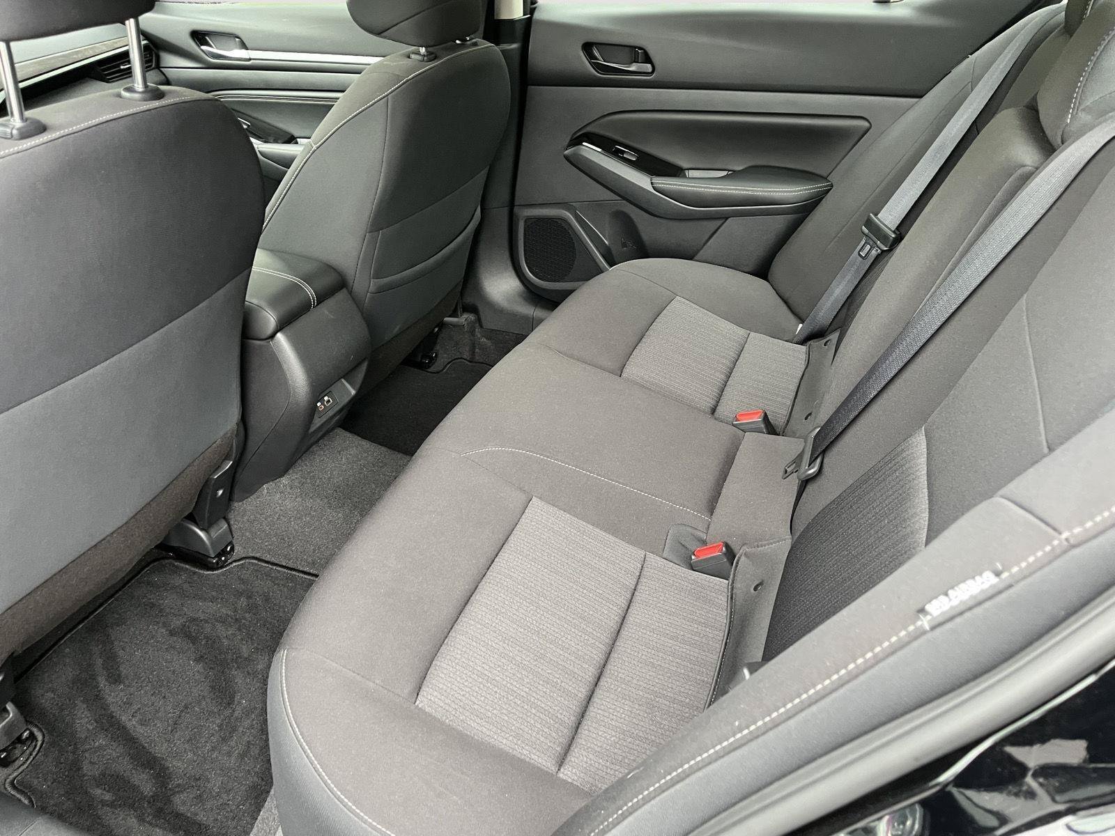 Used 2023 Nissan Altima 2.5 SV w/ SV Premium Package AWD/4WD image 14