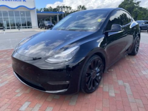 Used 2021 Tesla Model Y Performance AWD/4WD image 1