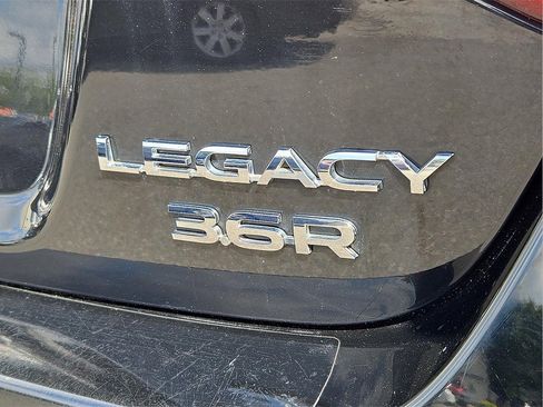 Used 2016 Subaru Legacy 3.6R Limited image 30