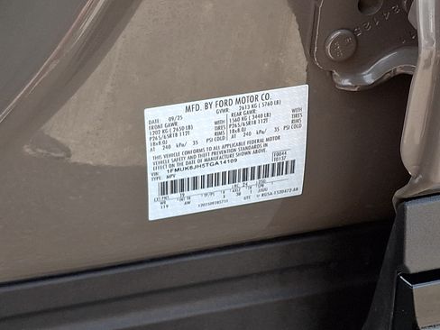 Certified 2026 Ford Explorer Tremor w/ Tremor Convenience Package AWD/4WD image 27