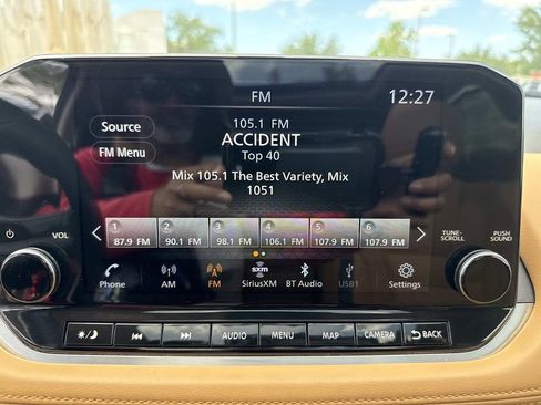 Used 2023 Nissan Rogue Platinum w/ Platinum Premium Package FWD image 31