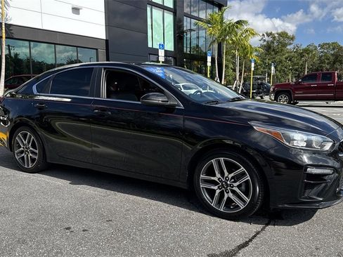 Used 2021 Kia Forte EX image 7