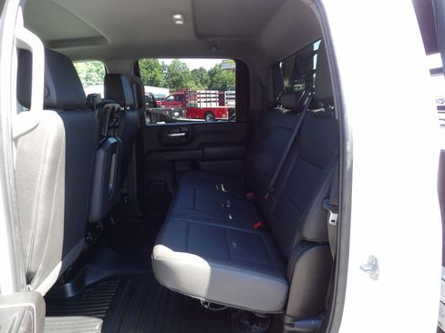 Used 2025 Chevrolet Silverado 3500 W/T w/ WT Convenience Package AWD/4WD image 32