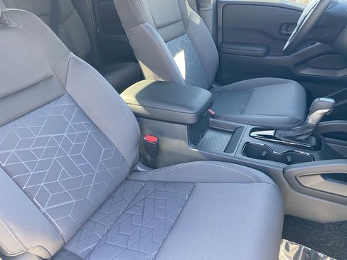 New 2026 Nissan Frontier SV w/ Tow Package image 8