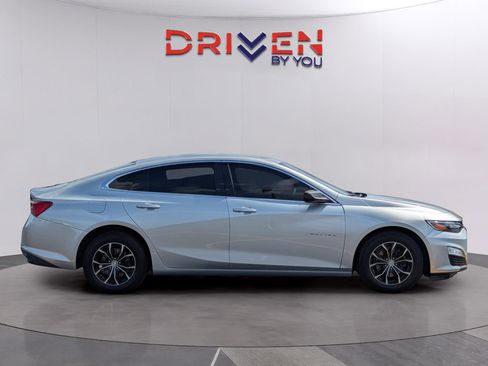 Used 2019 Chevrolet Malibu LS image 6