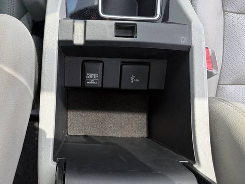 Used 2017 Honda Accord EX-L image 28
