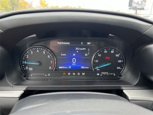 Used 2020 Ford Explorer XLT w/ Comfort Package image 12