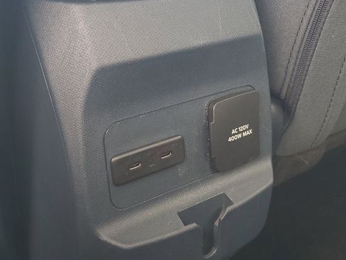 Used 2025 Ford Maverick XLT w/ XLT Luxury Package image 18