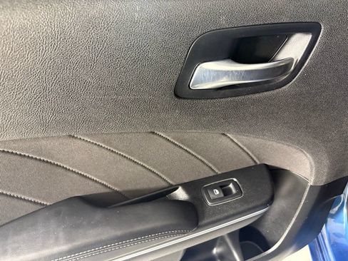 Used 2022 Dodge Charger SXT RWD image 35