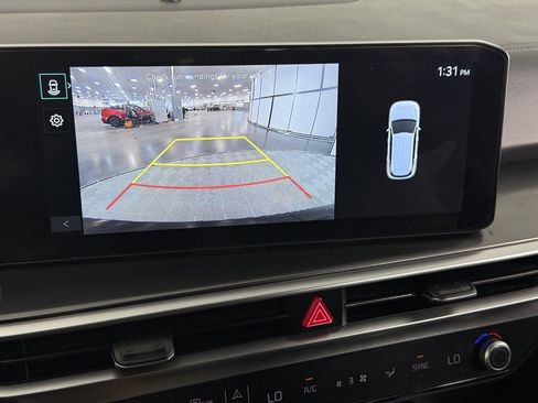 Used 2024 Kia Sorento S image 20