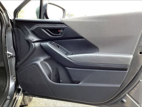 Certified 2025 Subaru Crosstrek 2.0i Premium image 27