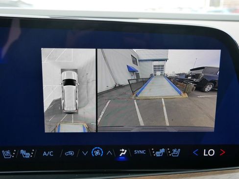 New 2026 Chevrolet Tahoe High Country AWD/4WD image 27