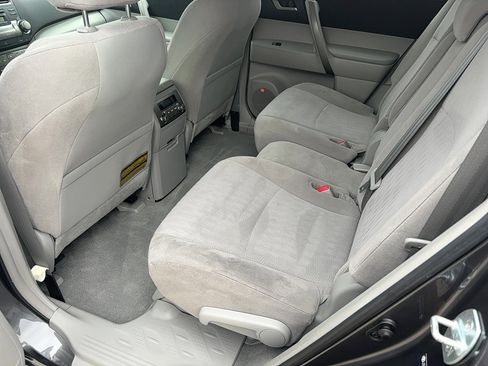 Used 2008 Toyota Highlander Sport image 10