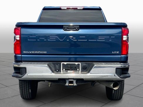 Used 2023 Chevrolet Silverado 2500 LTZ w/ Z71 Off-Road Package image 5