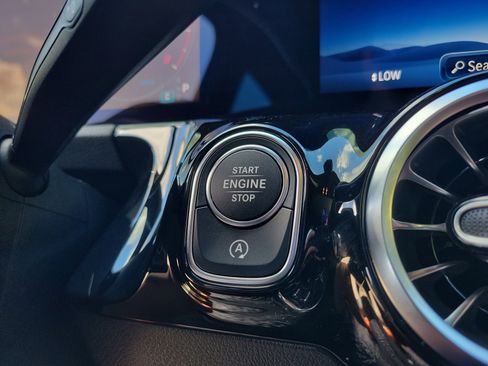 Certified 2026 Mercedes-Benz GLA 250 image 20