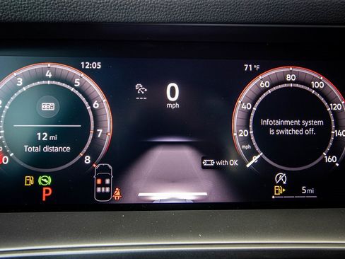 New 2026 Volkswagen Tiguan SE image 37