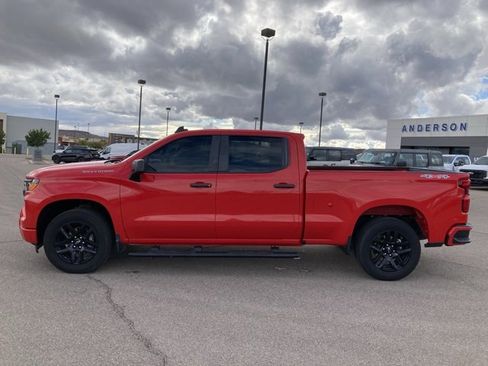 Used 2022 Chevrolet Silverado 1500 Custom image 12