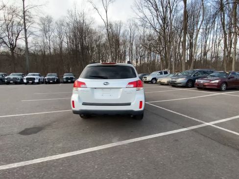 Used 2014 Subaru Outback 3.6R Limited image 8