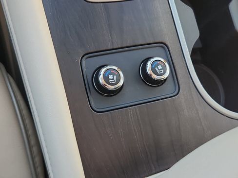 Used 2019 Nissan Murano Platinum w/ Cargo Package image 15