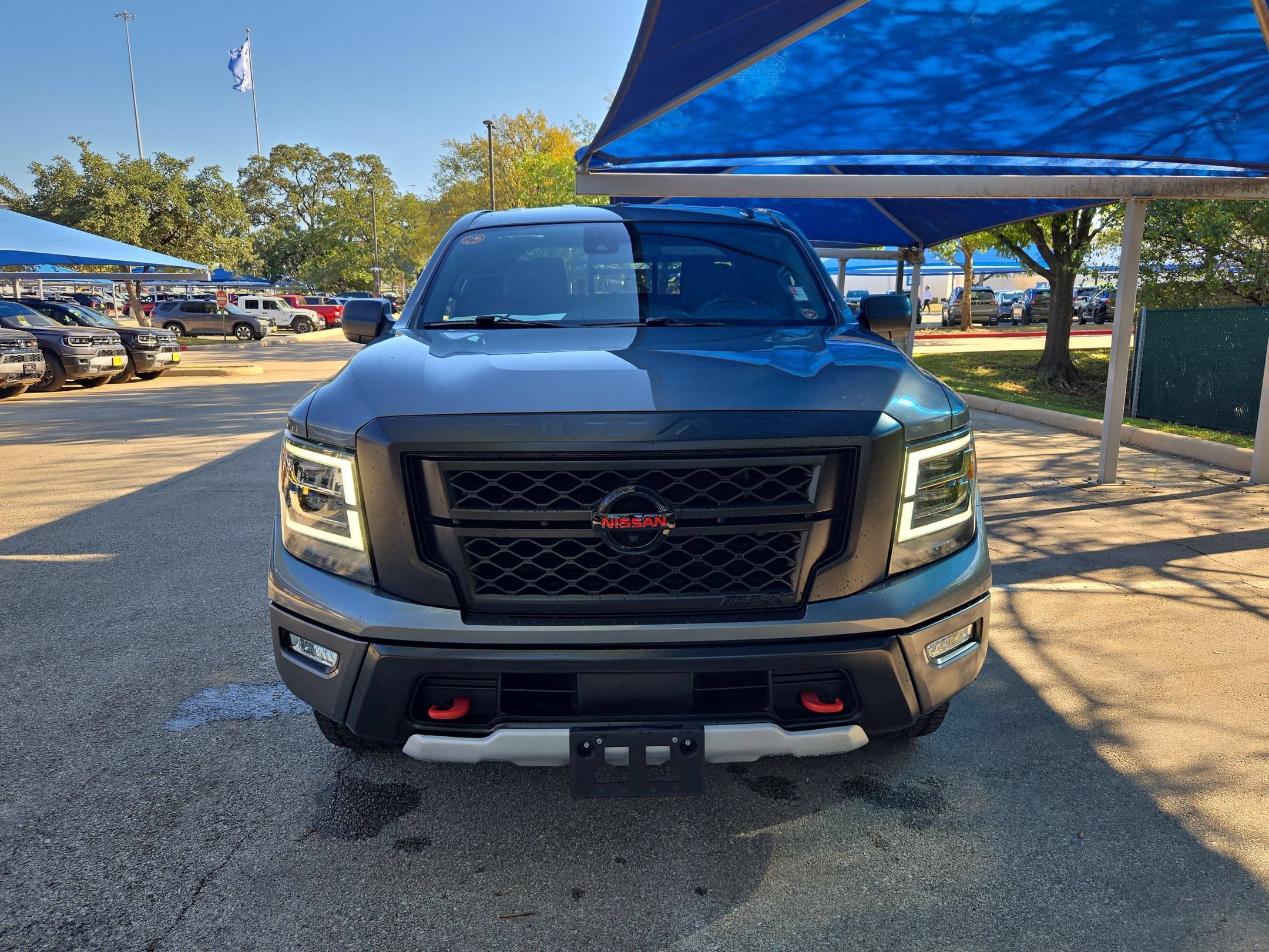 Used 2021 Nissan Titan PRO-4X w/ Off Road Protection Package AWD/4WD image 8