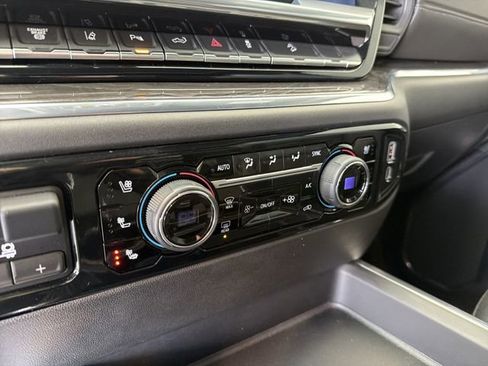 Certified 2024 Chevrolet Silverado 2500 LTZ w/ LTZ Plus Package image 32