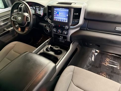 Used 2021 RAM 1500 Big Horn RWD image 12