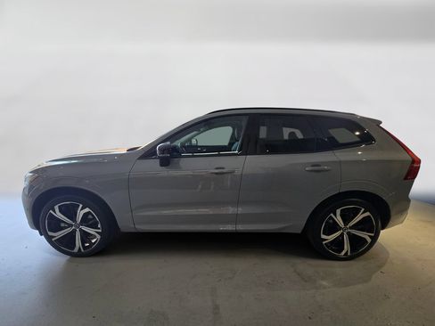 Certified 2024 Volvo XC60 B5 Ultimate w/ Protection Package Premier AWD/4WD image 2