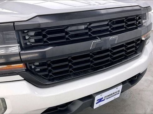 Used 2017 Chevrolet Silverado 1500 LT w/ All Star Edition AWD/4WD image 30
