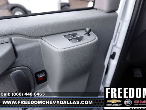 New 2025 Chevrolet Express 2500 w/ Driver Convenience Package image 34