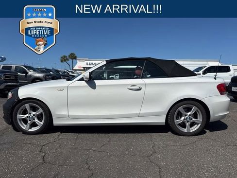 Used 2013 BMW 128i Convertible image 1