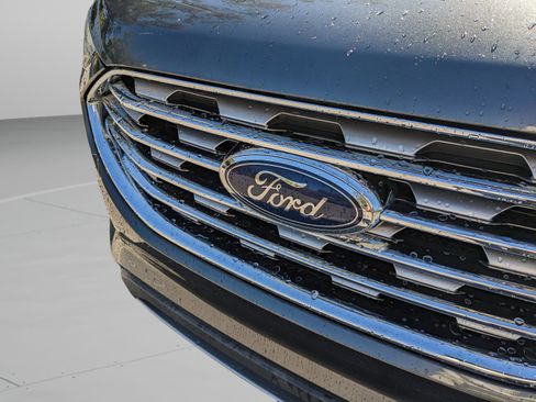 Used 2019 Ford Edge SEL w/ Equipment Group 201A image 22