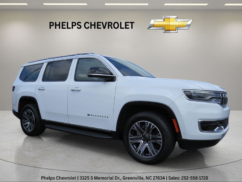 Used 2024 Jeep Wagoneer Series II w/ Flexible Seating Group RWD image 9