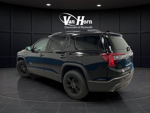 Used 2022 GMC Acadia AT4 w/ Technology Package AWD/4WD image 5