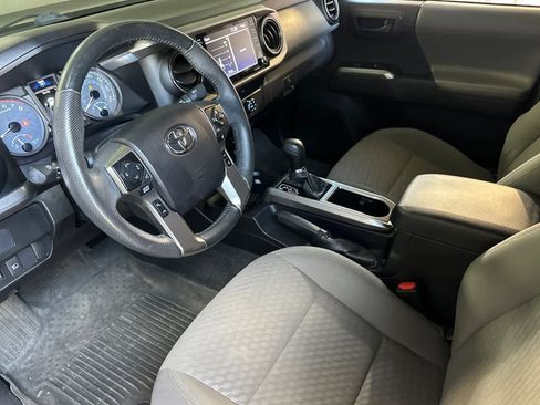 Used 2021 Toyota Tacoma SR5 image 14