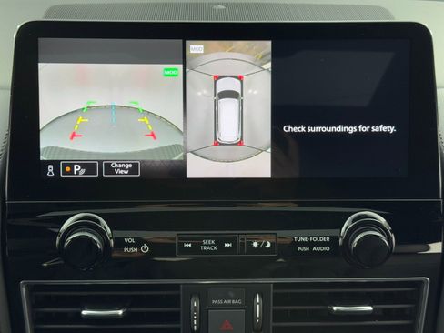 Used 2023 Nissan Armada SL w/ Midnight Edition Package image 28