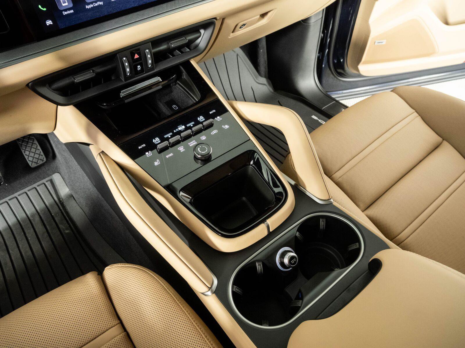 New 2026 Porsche Cayenne AWD/4WD image 18