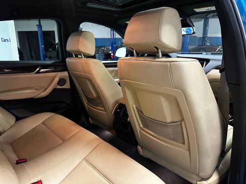 Used 2018 BMW X4 M40i image 19