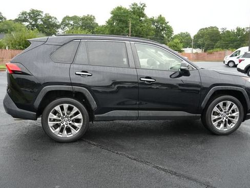 Used 2021 Toyota RAV4 Limited AWD/4WD image 10