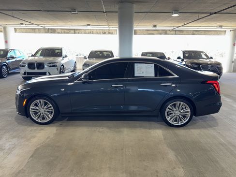 Used 2025 Cadillac CT4 Premium Luxury image 5